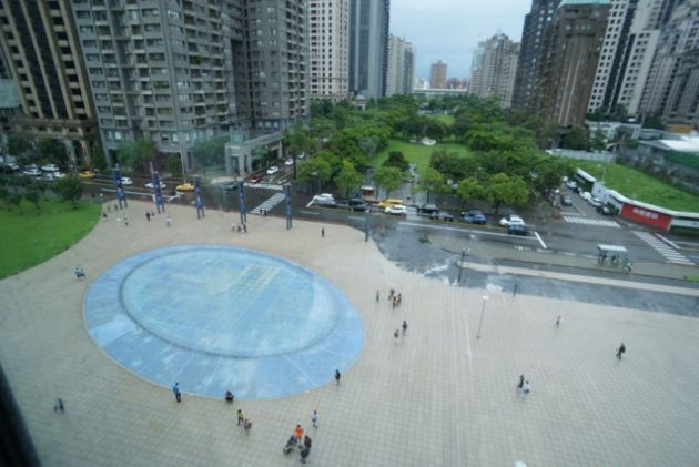 台中国立歌劇院の5階のテラスから見た景色
